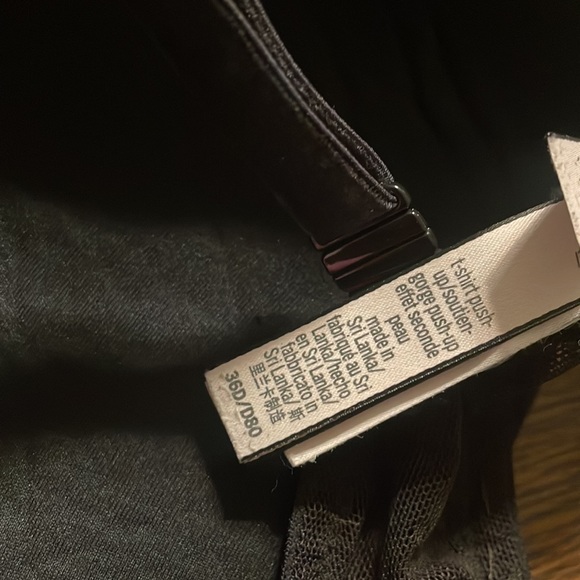 Lot of two Victoria’s Secret Black Push Up Bras size 36D - Picture 5 of 10